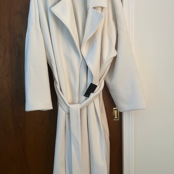 ELOQUII Relaxed Robe Coat - Picture 4 of 6